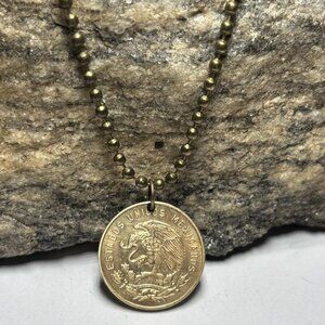 1965 Mexico Cinco Centavos Coin Pendant Mexican Eagle 🦅 22” Necklace. A1